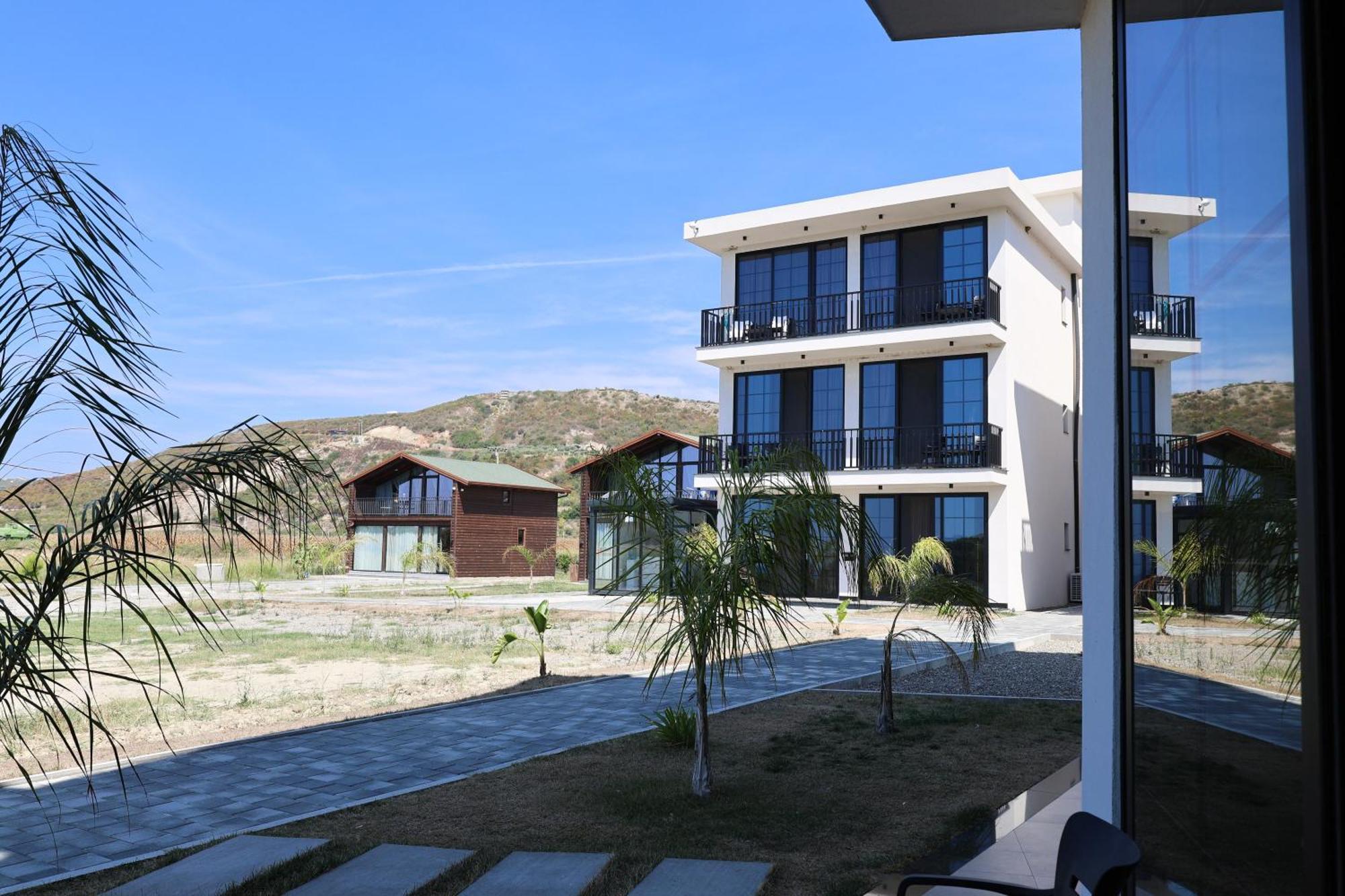 Posh Villas Rrogozhine Luaran gambar